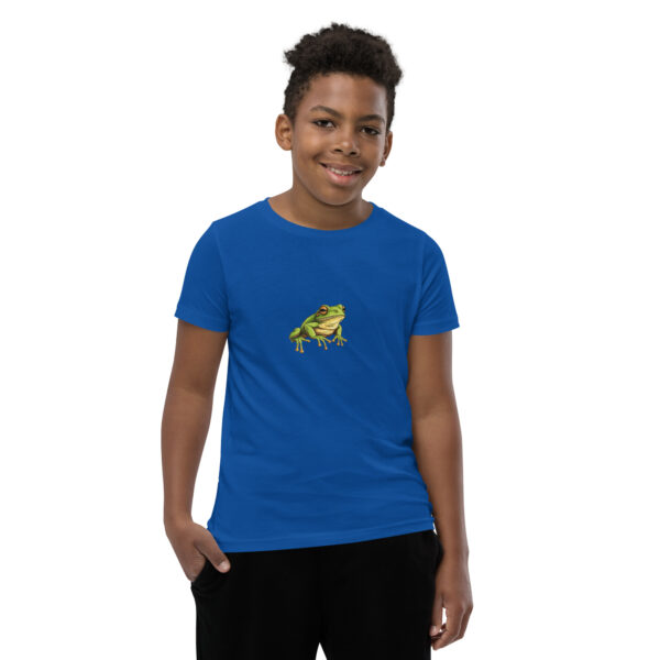 Youth classic graphic t-shirt featuring a clean and colorful image of a tree frog, adding vibrancy and nature-inspired style to your wardrobe.