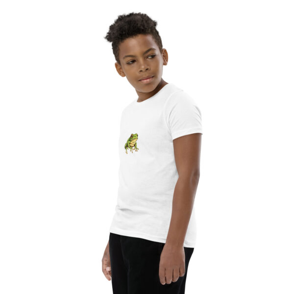 Youth classic graphic t-shirt featuring a clean and colorful image of a tree frog, adding vibrancy and nature-inspired style to your wardrobe.